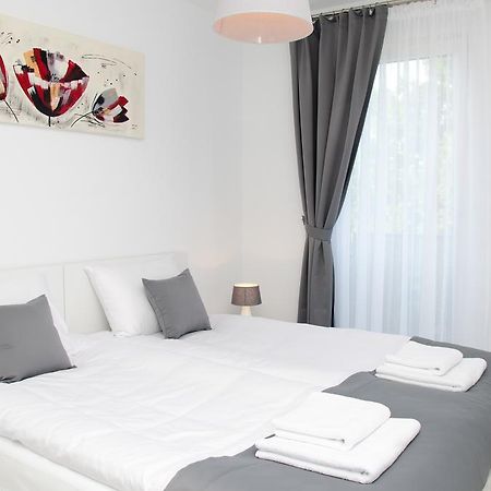 Apartamenty Mariela-Kolobrzeg Z Garazem Luaran gambar