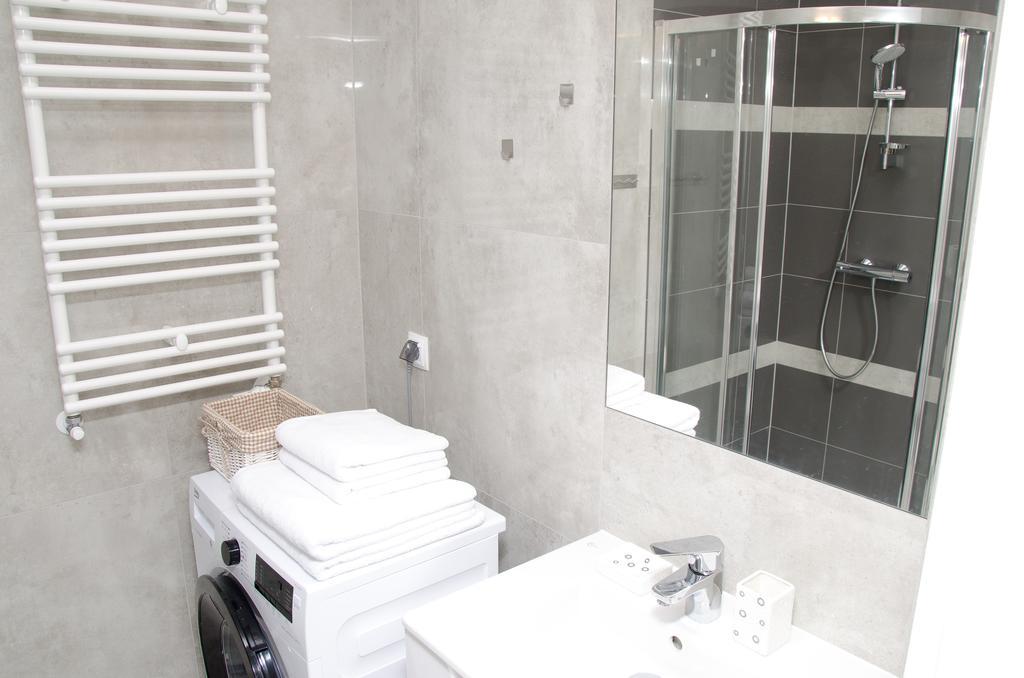 Apartamenty Mariela-Kolobrzeg Z Garazem Luaran gambar